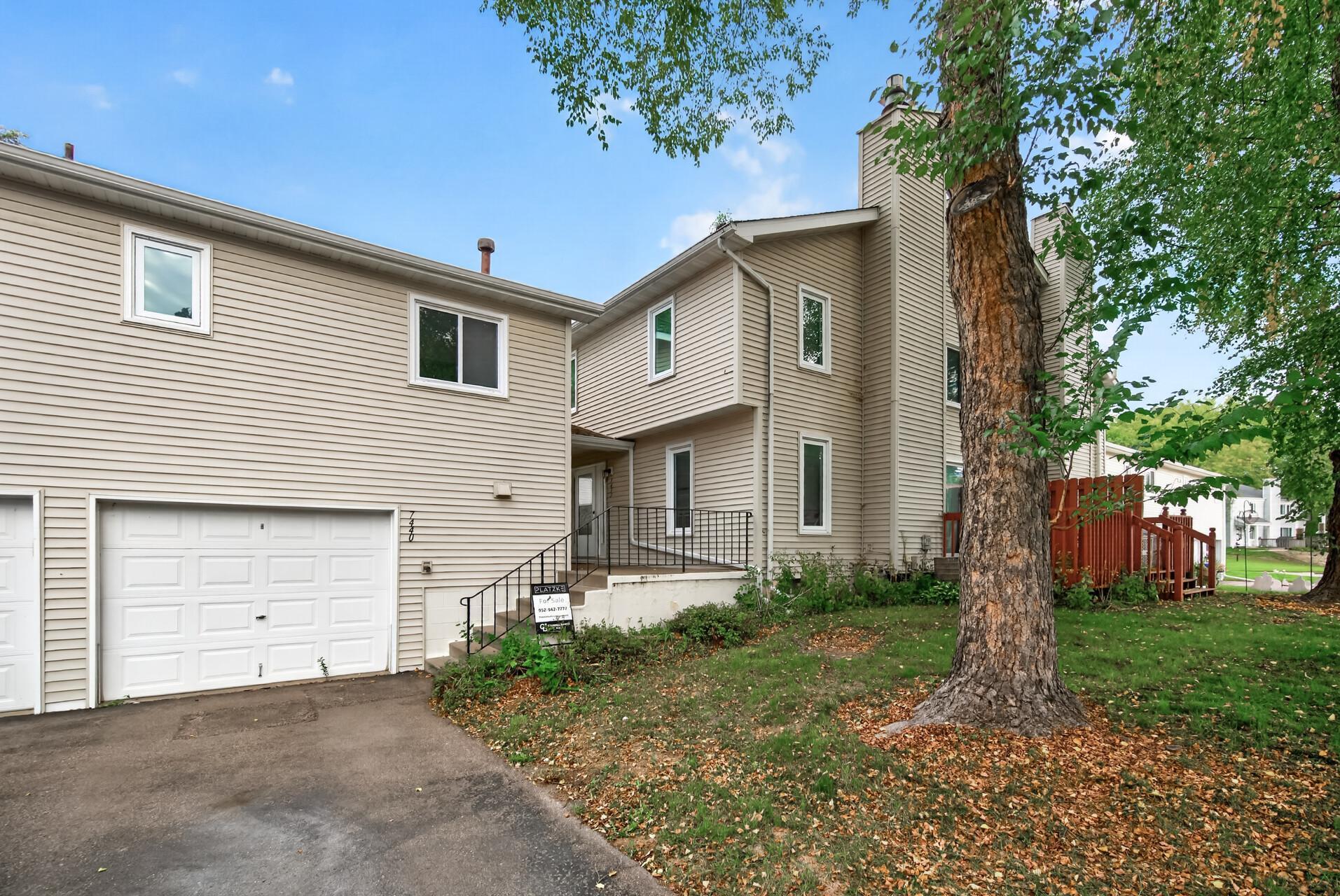 main property photo 0