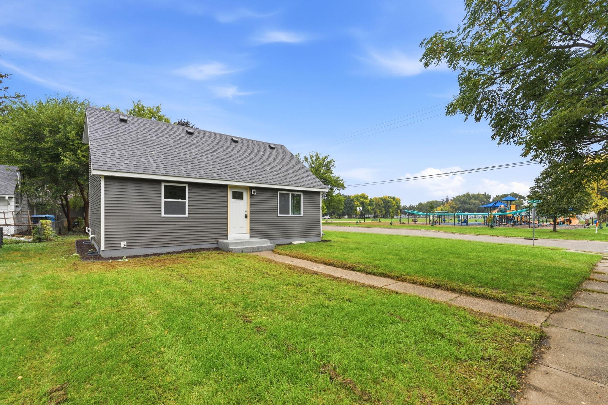 main property photo 1