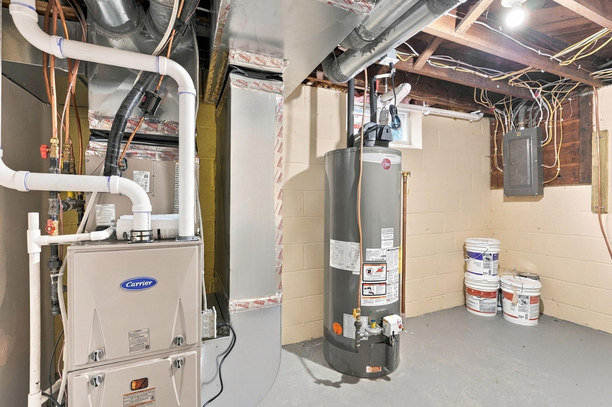 main property photo 40