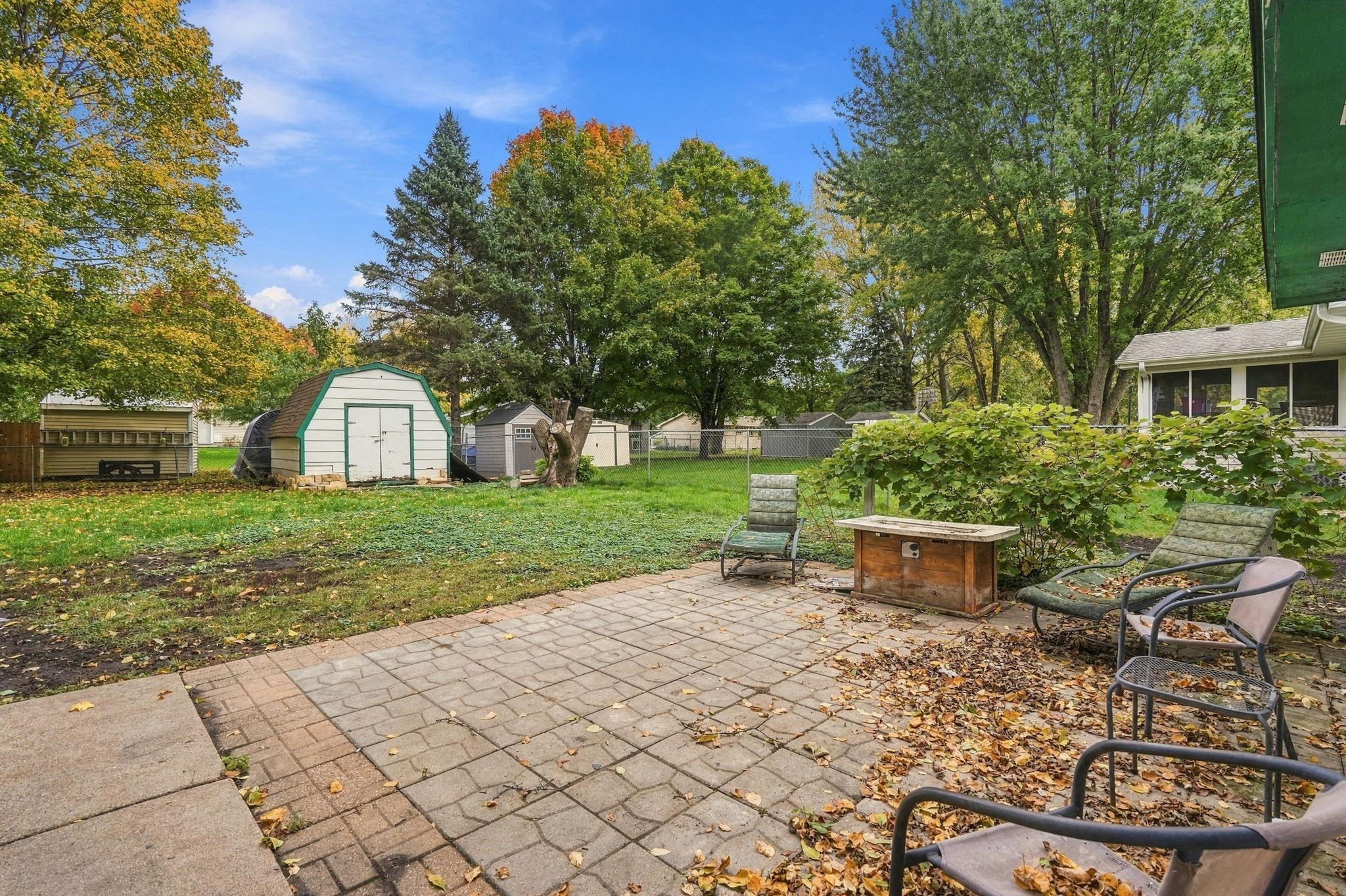 main property photo 32