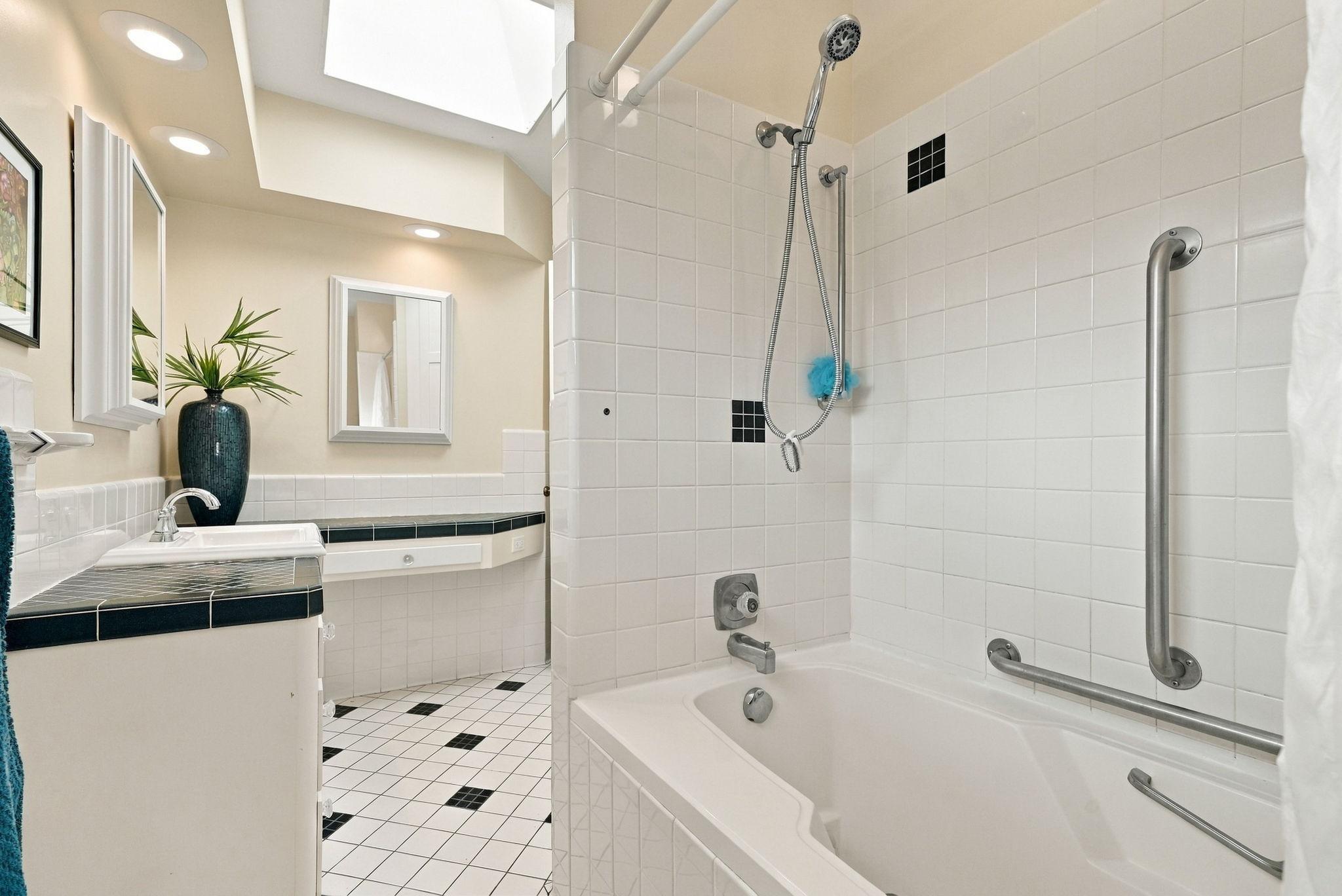 main property photo 69