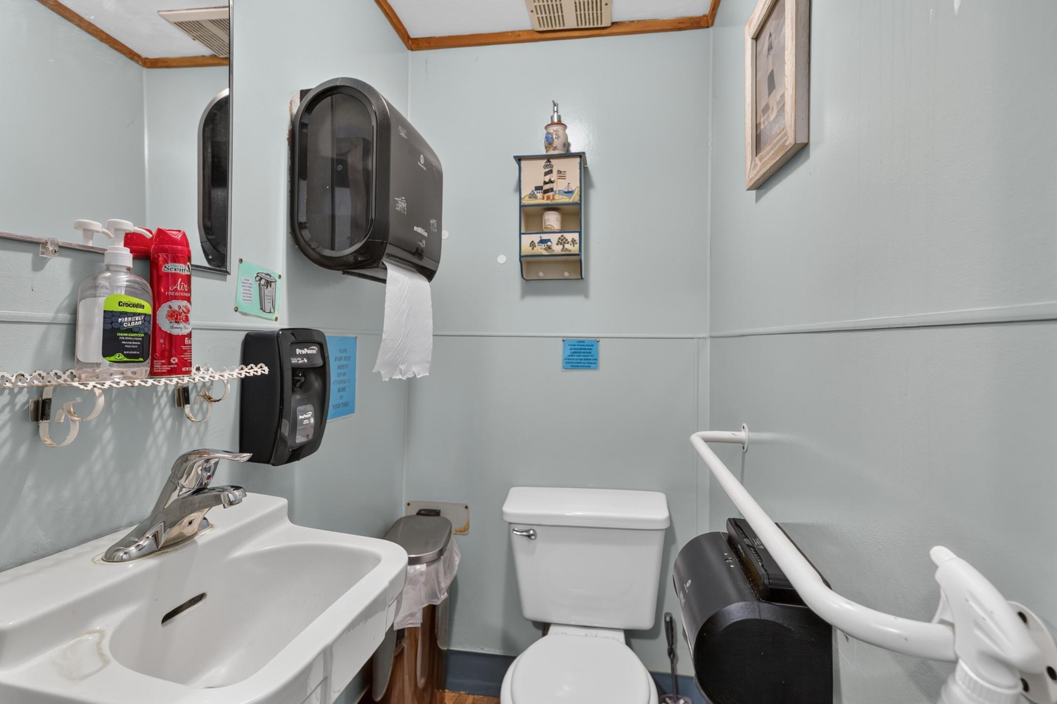 main property photo 22