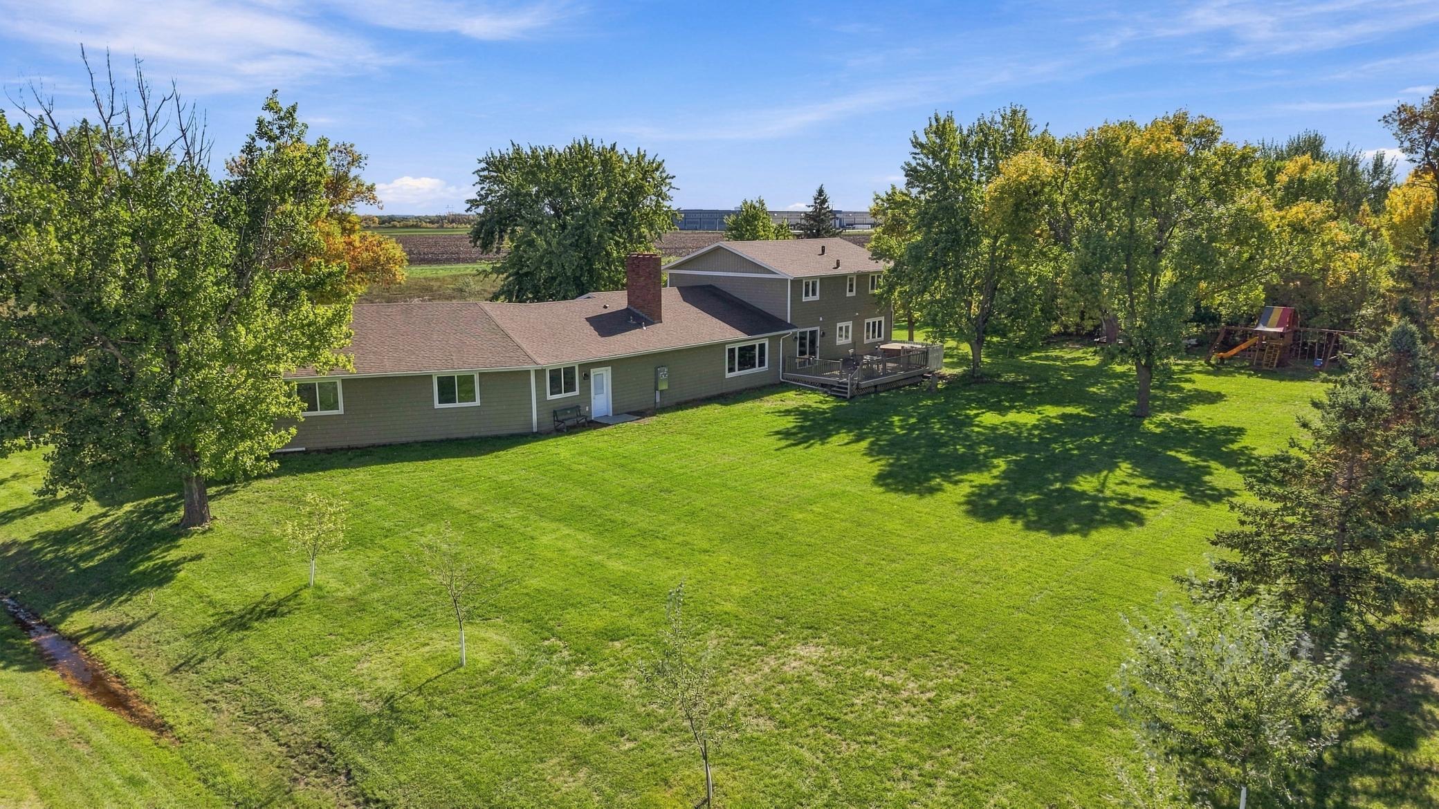 main property photo 45