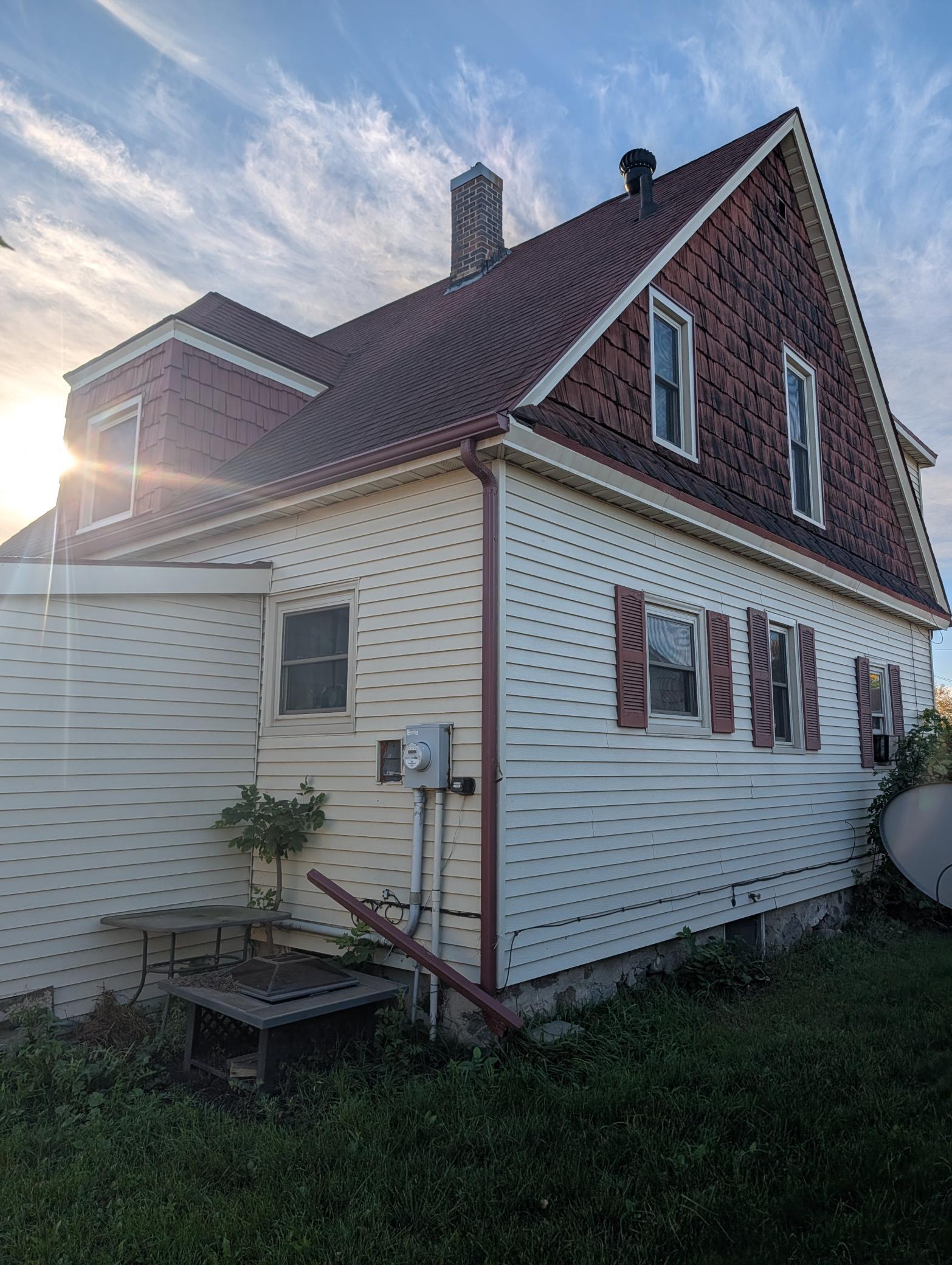 main property photo 5