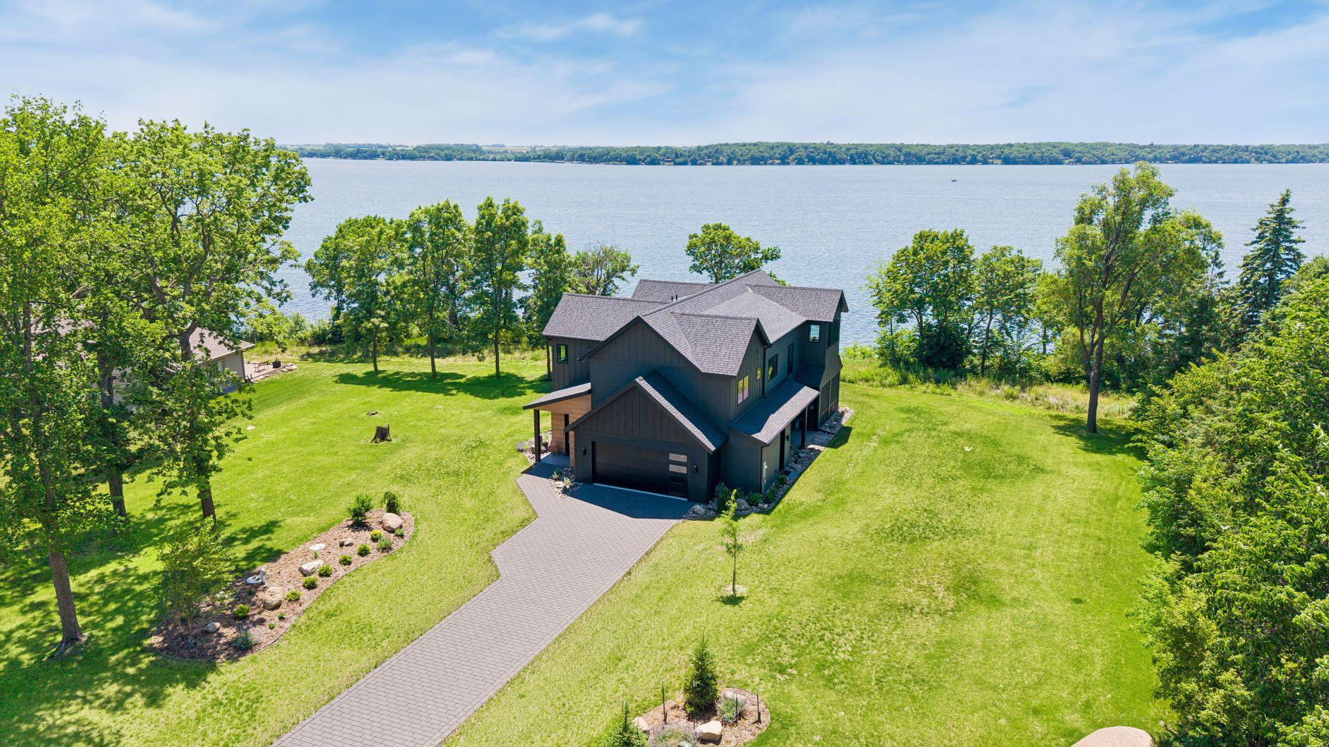 main property photo 75