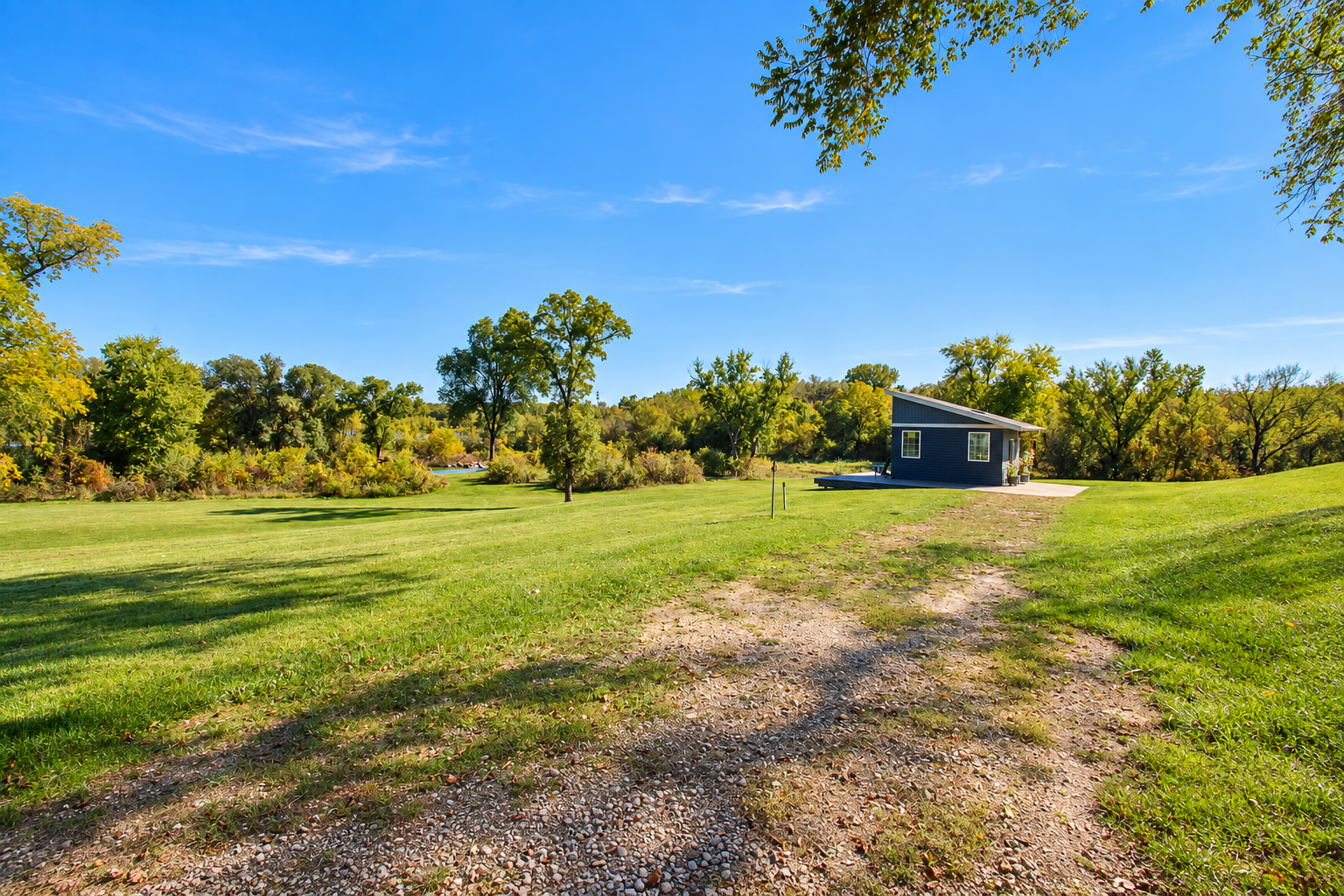 main property photo 32