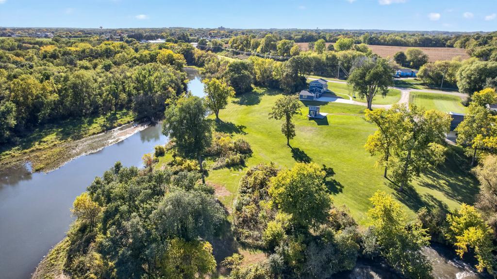 main property photo 46