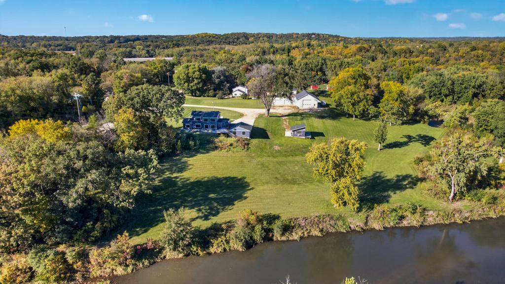 main property photo 51