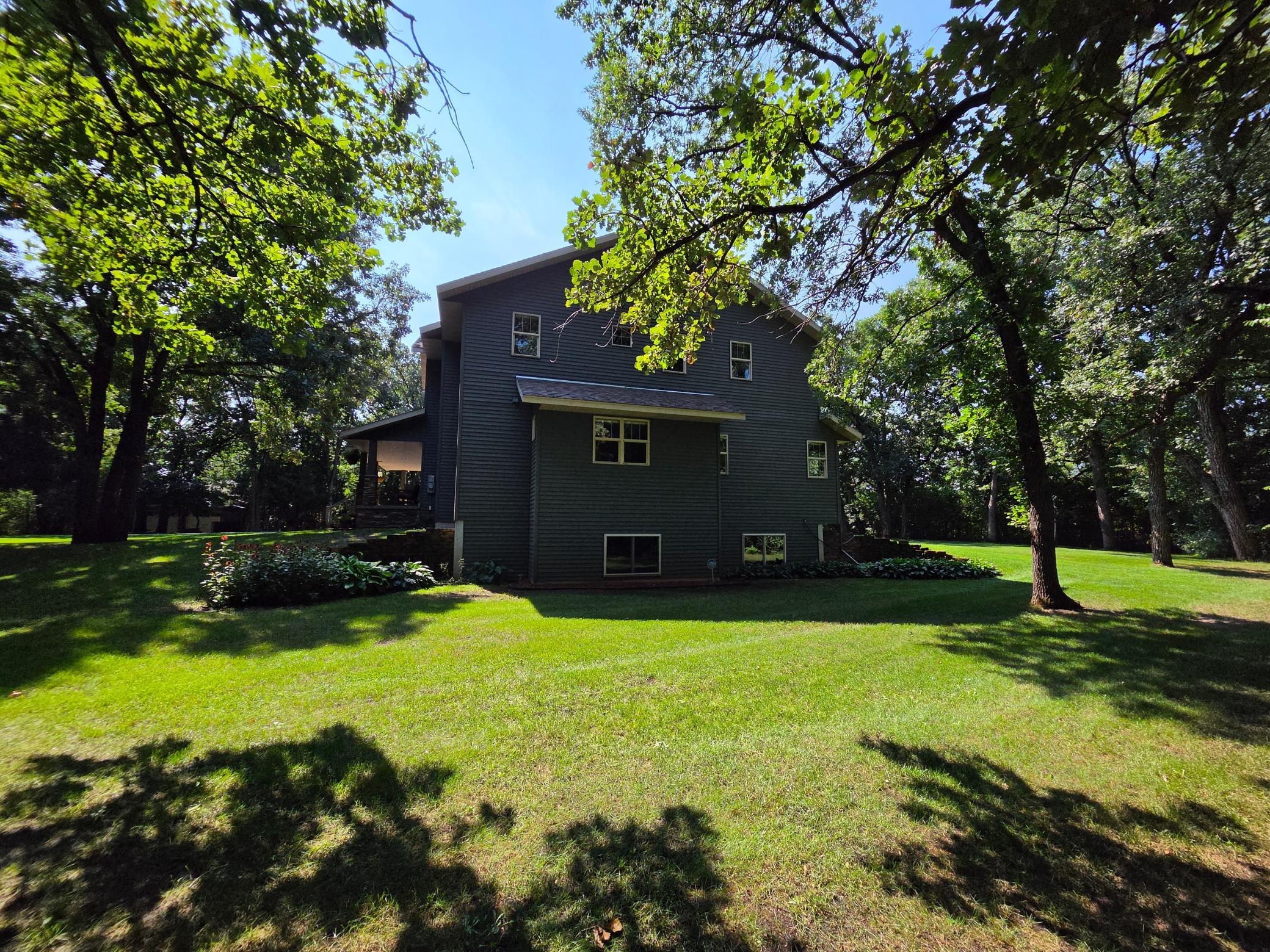 main property photo 78