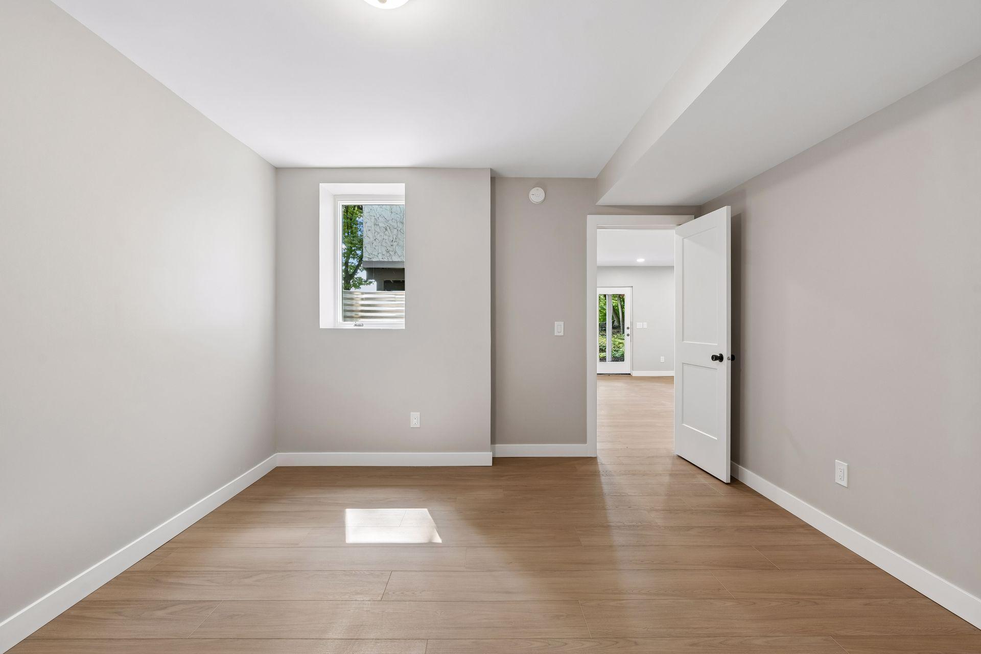 main property photo 76