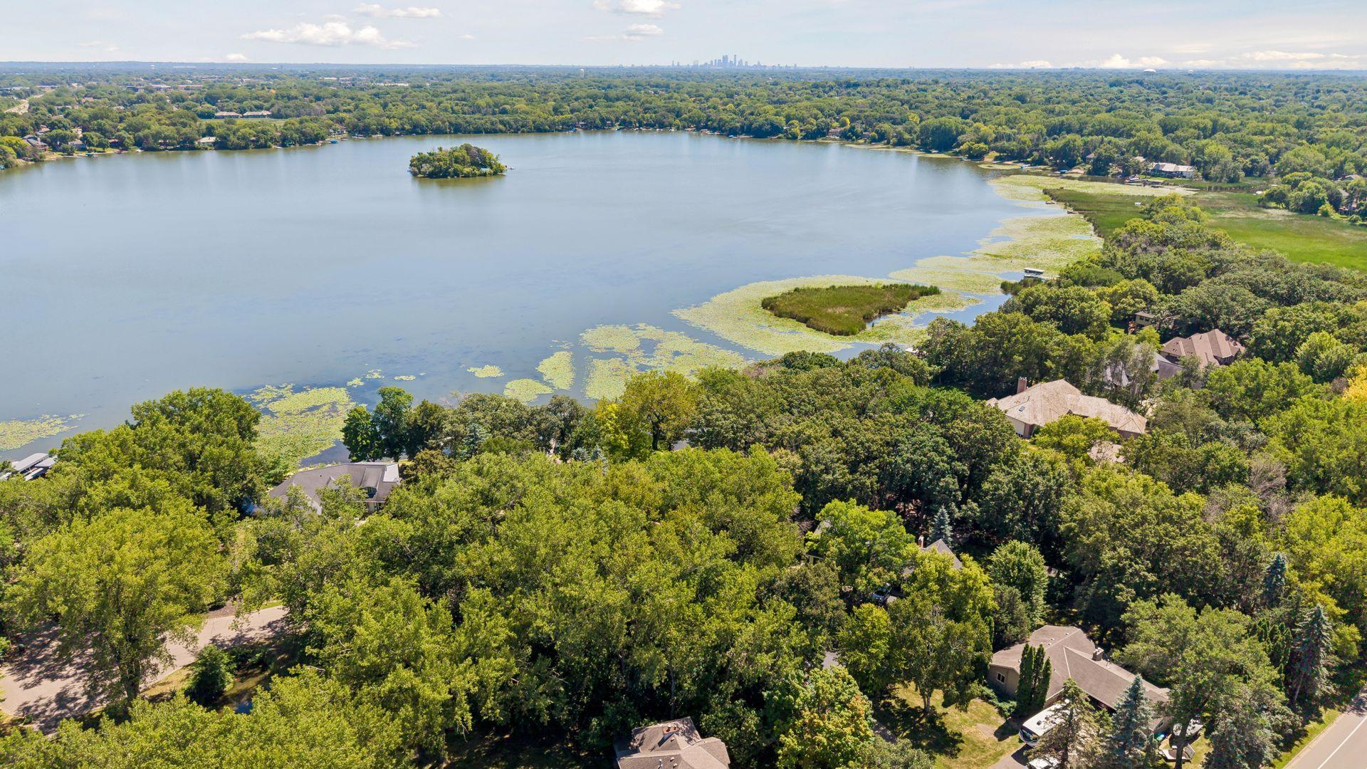 main property photo 86