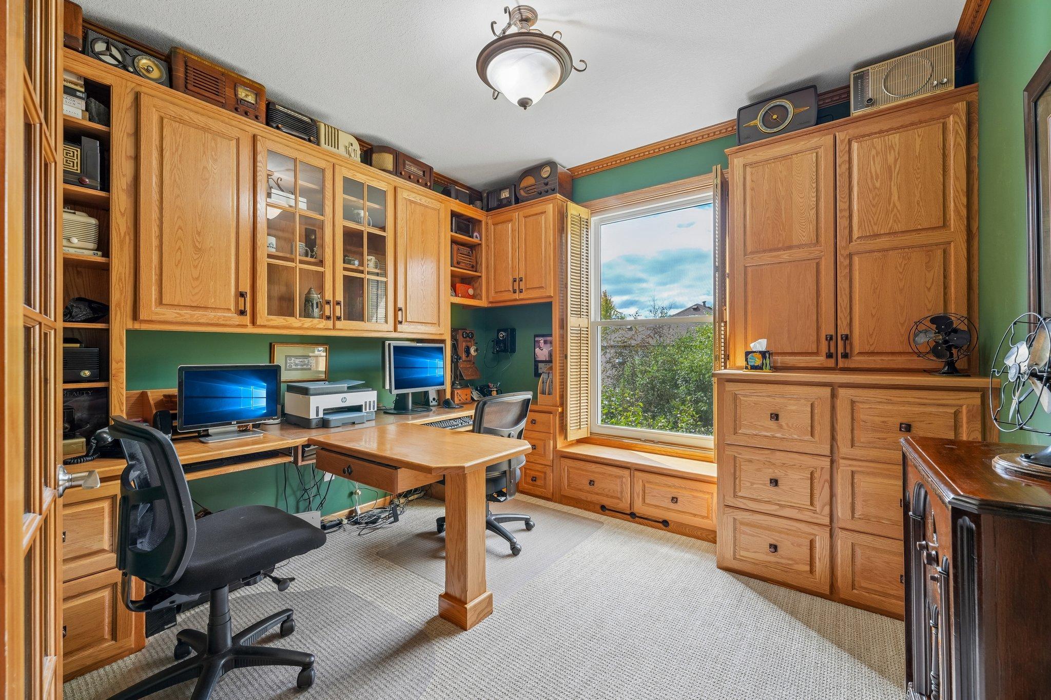 main property photo 12