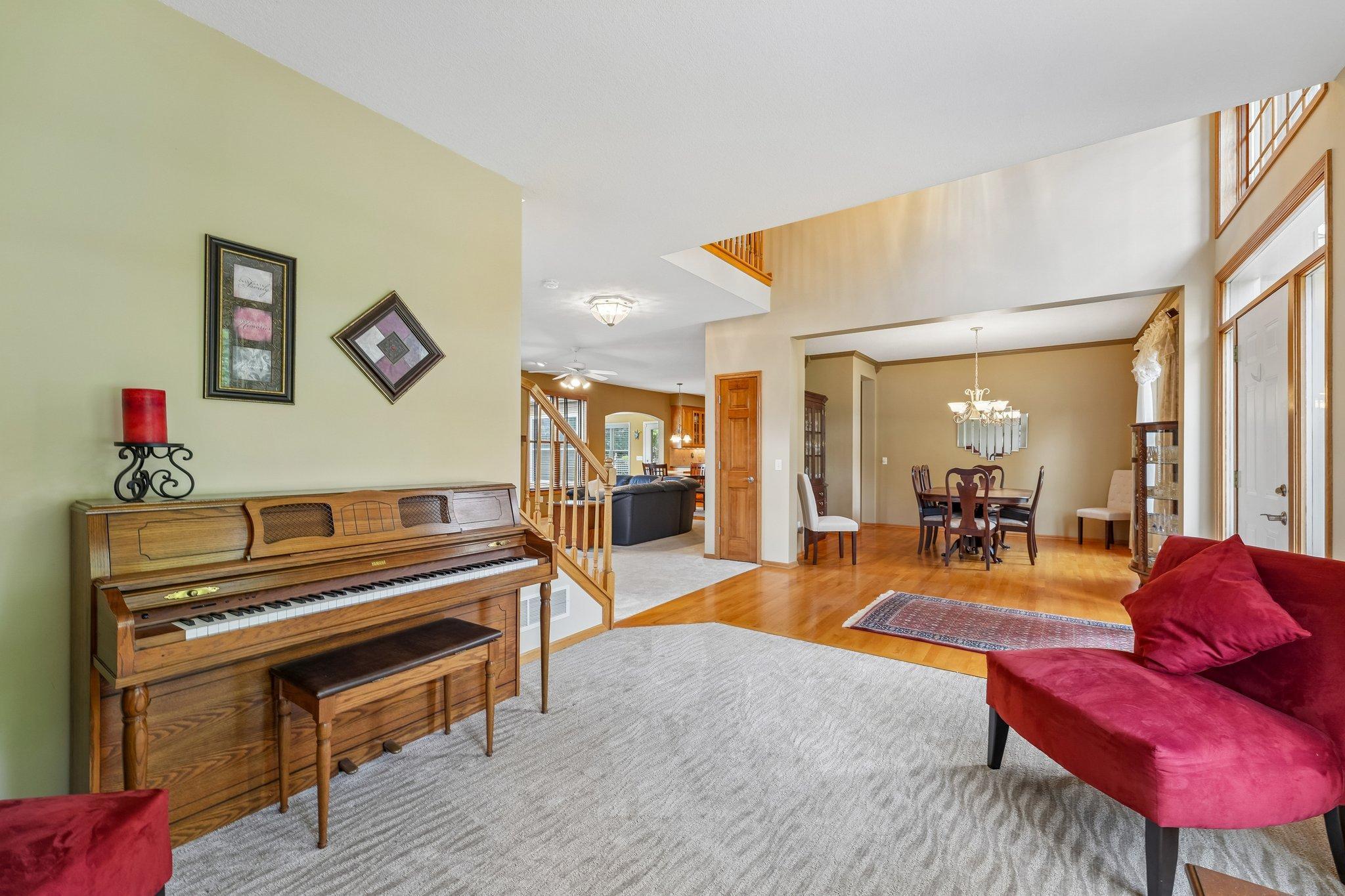 main property photo 17