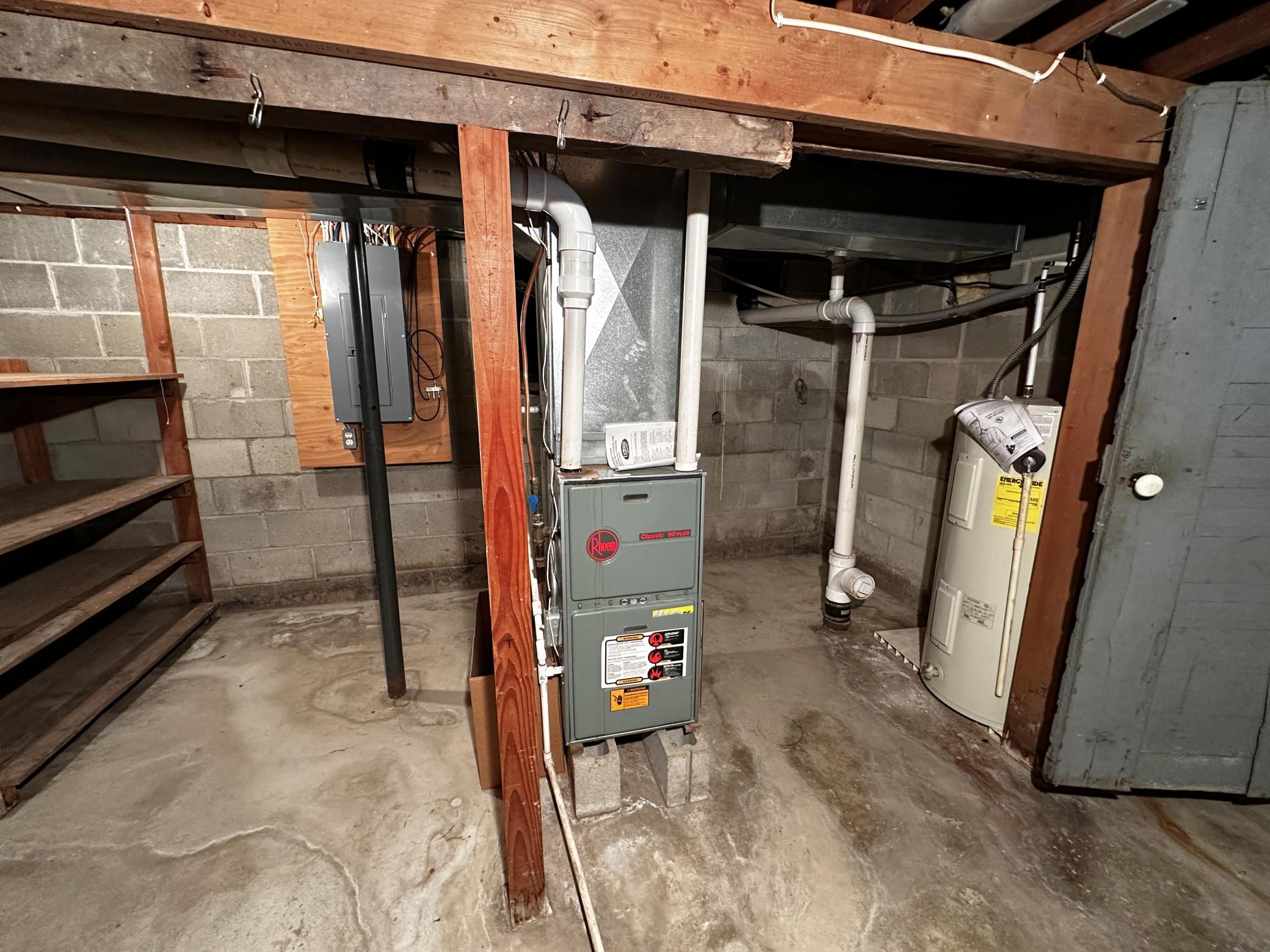 main property photo 20