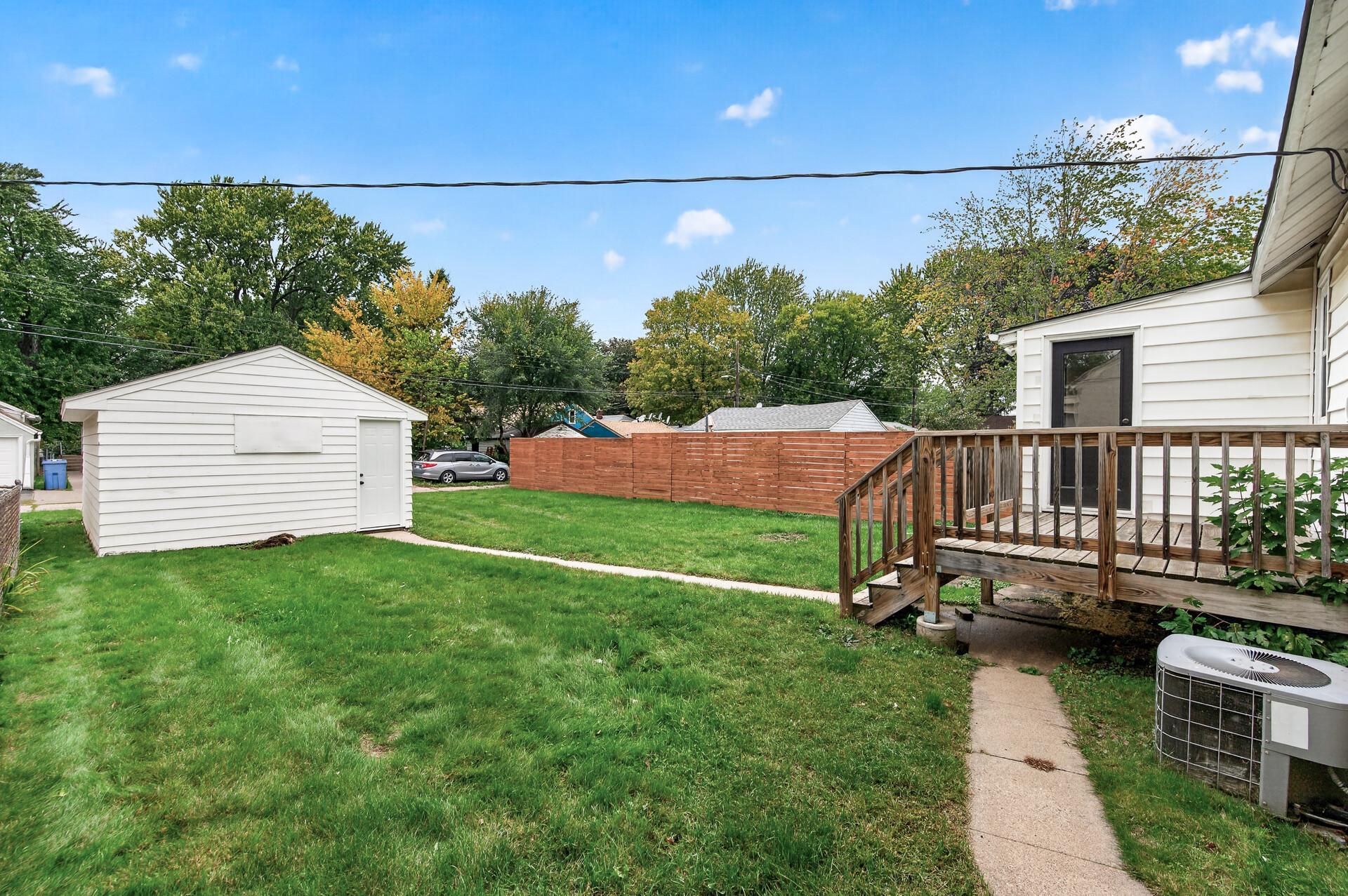main property photo 21