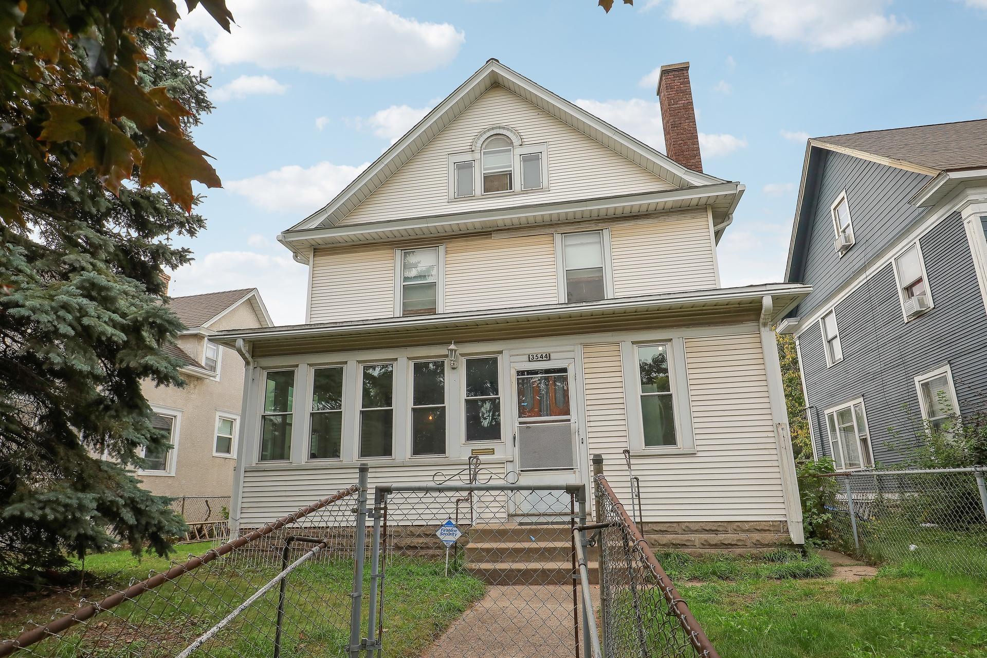 main property photo 1