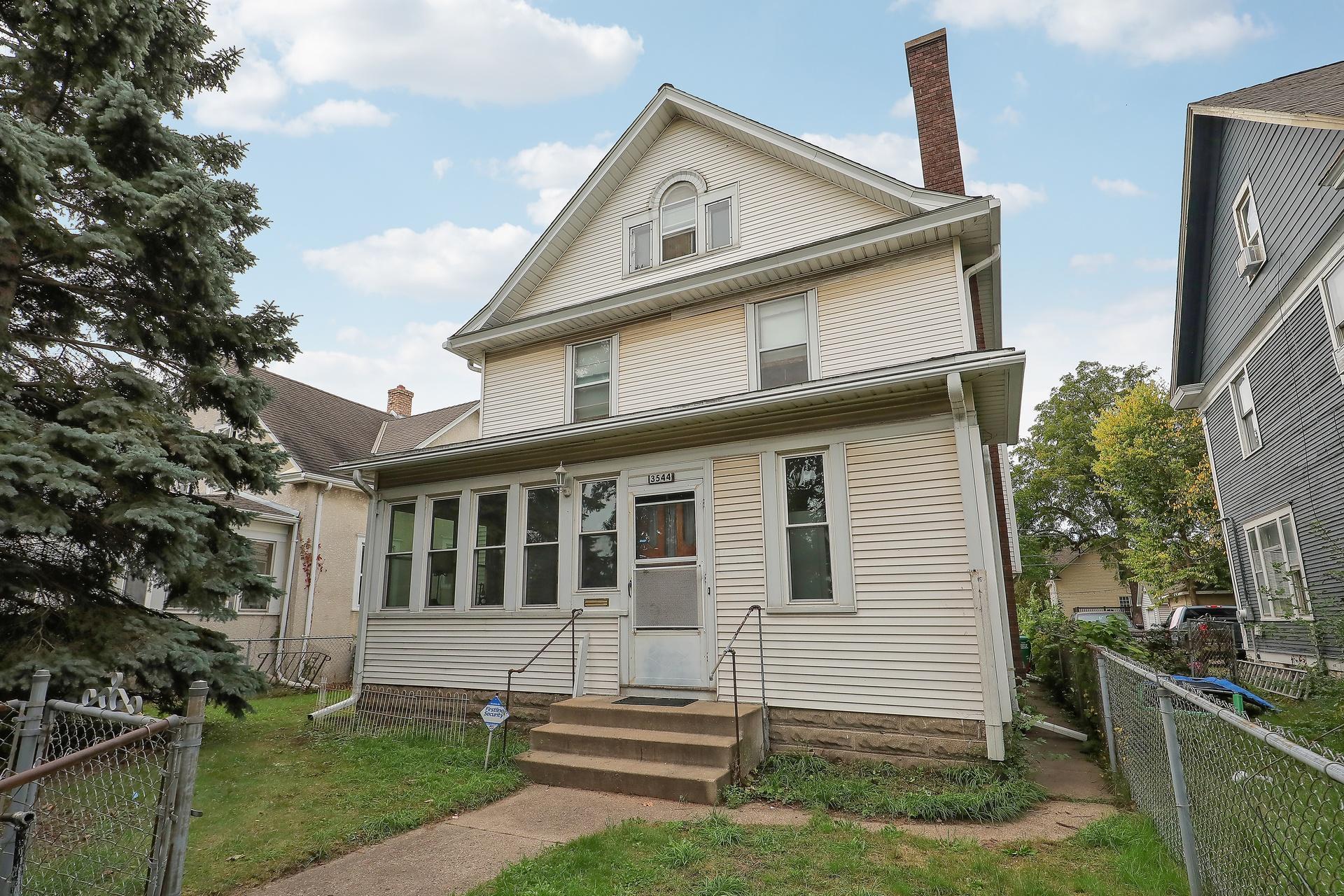 main property photo 2