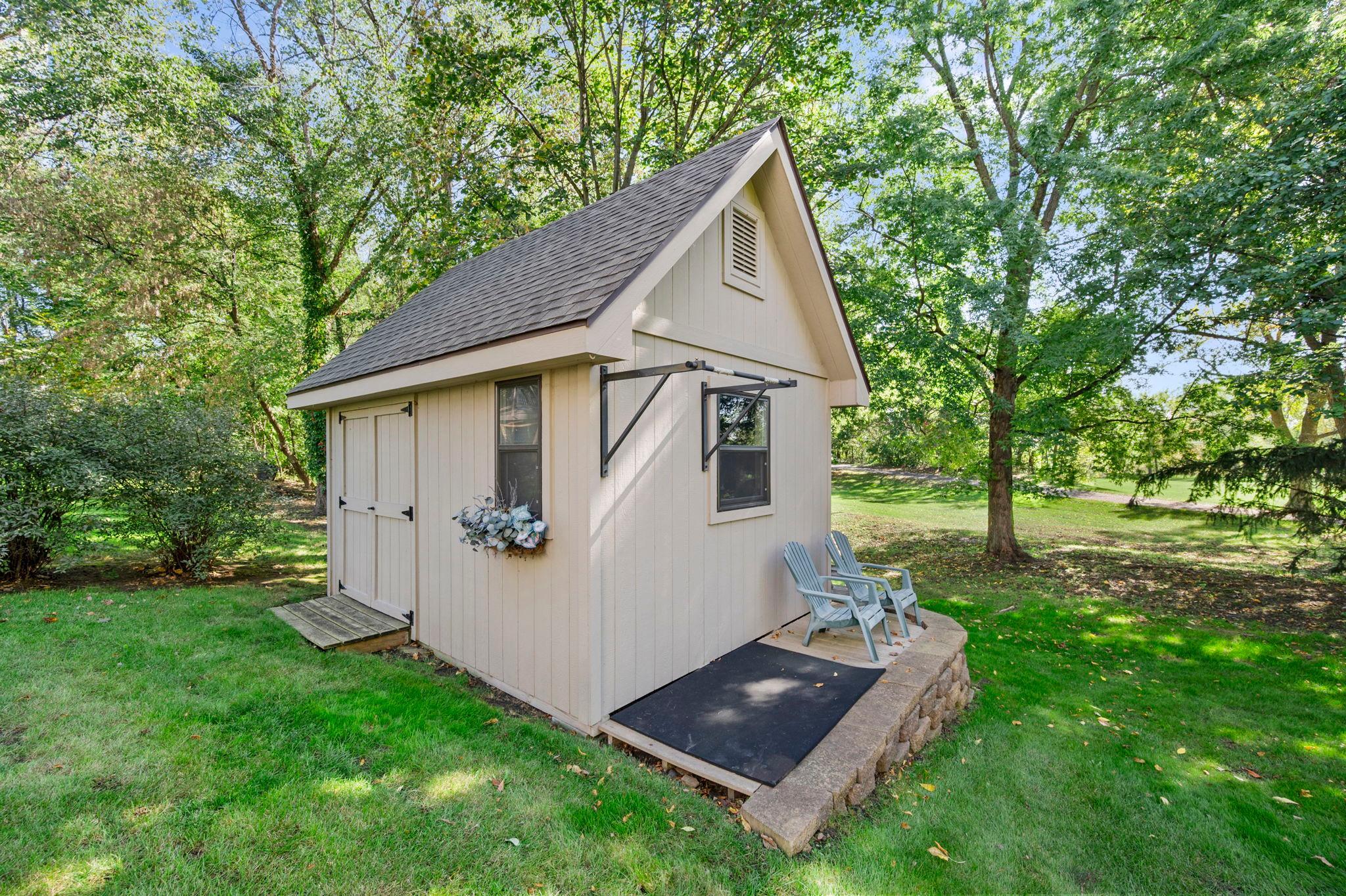 main property photo 35
