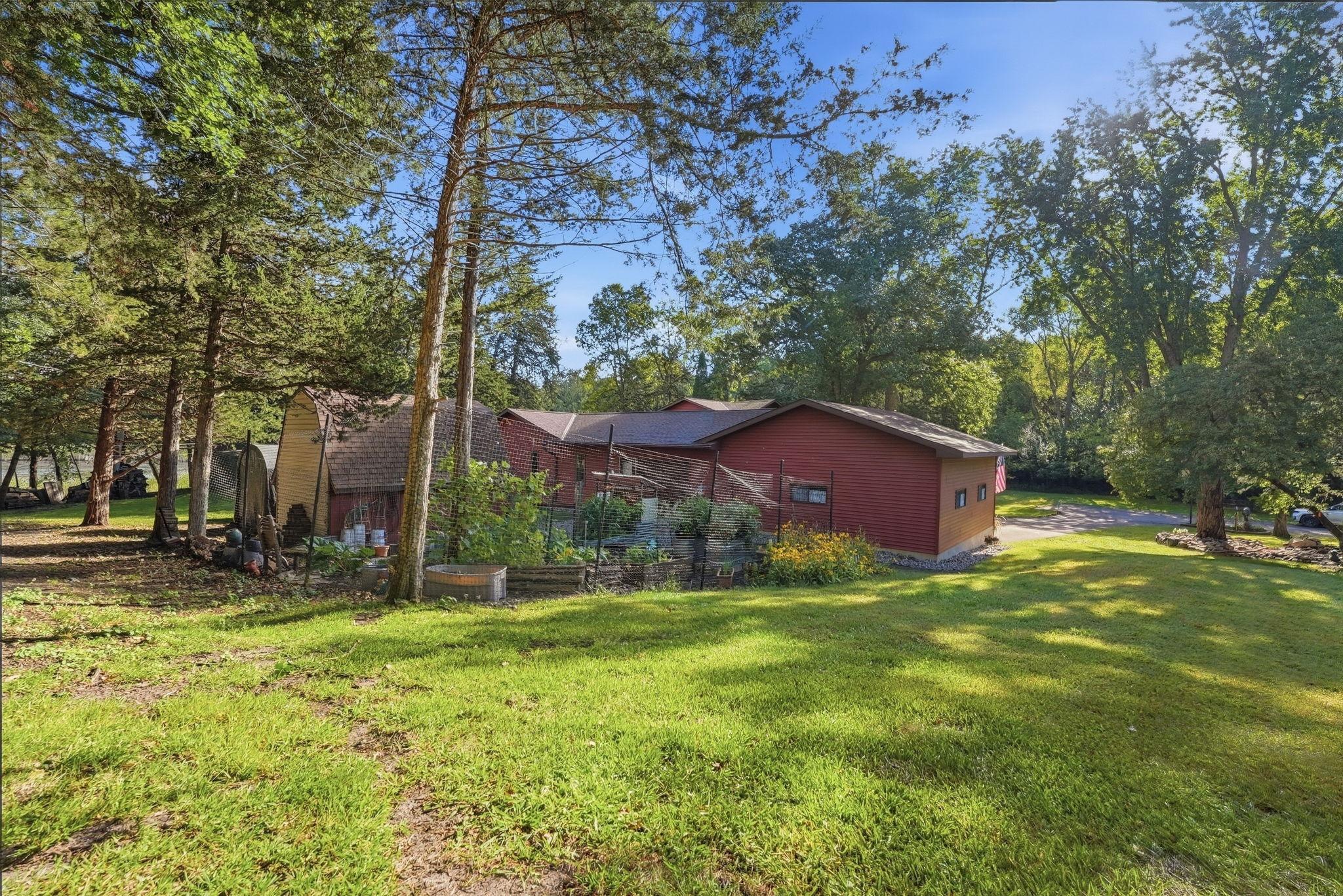 main property photo 81