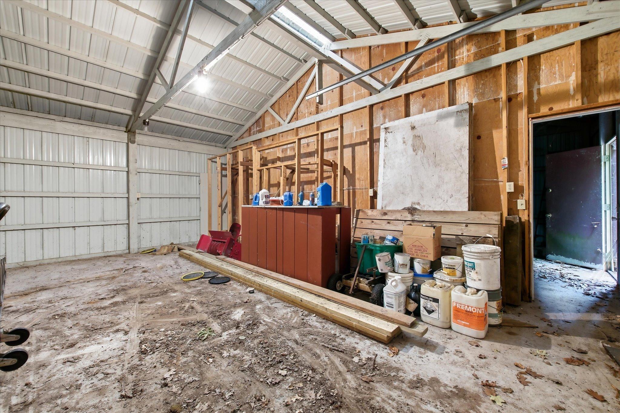 main property photo 45