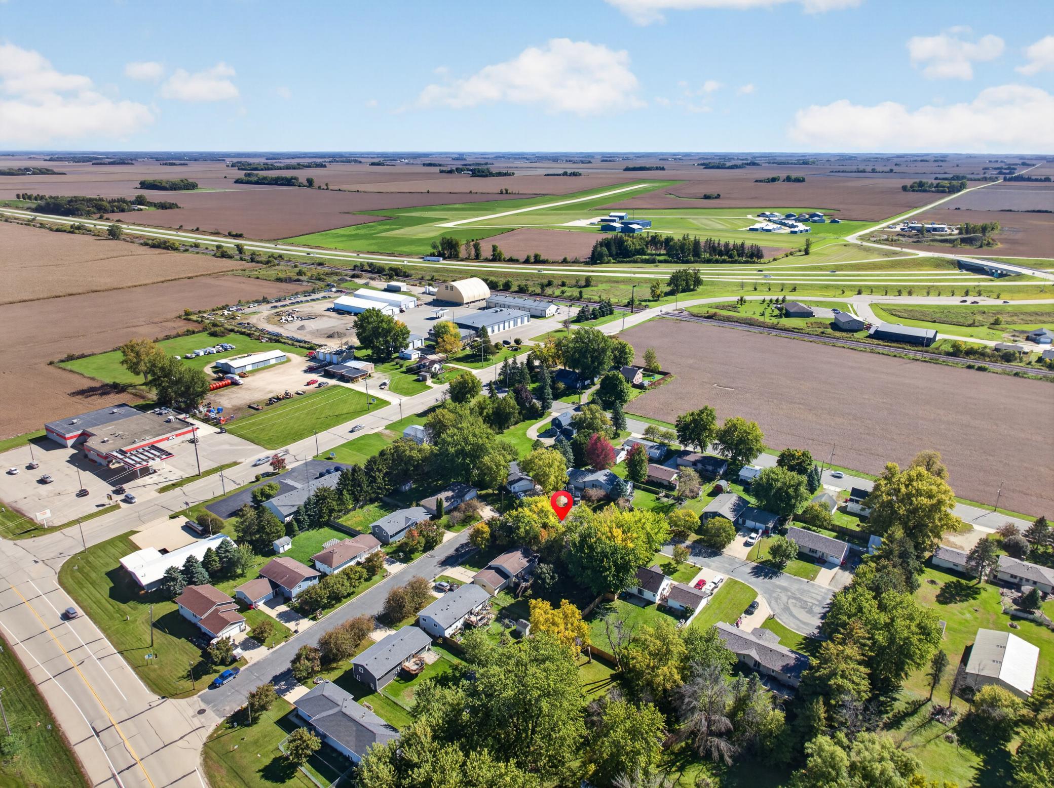 main property photo 34