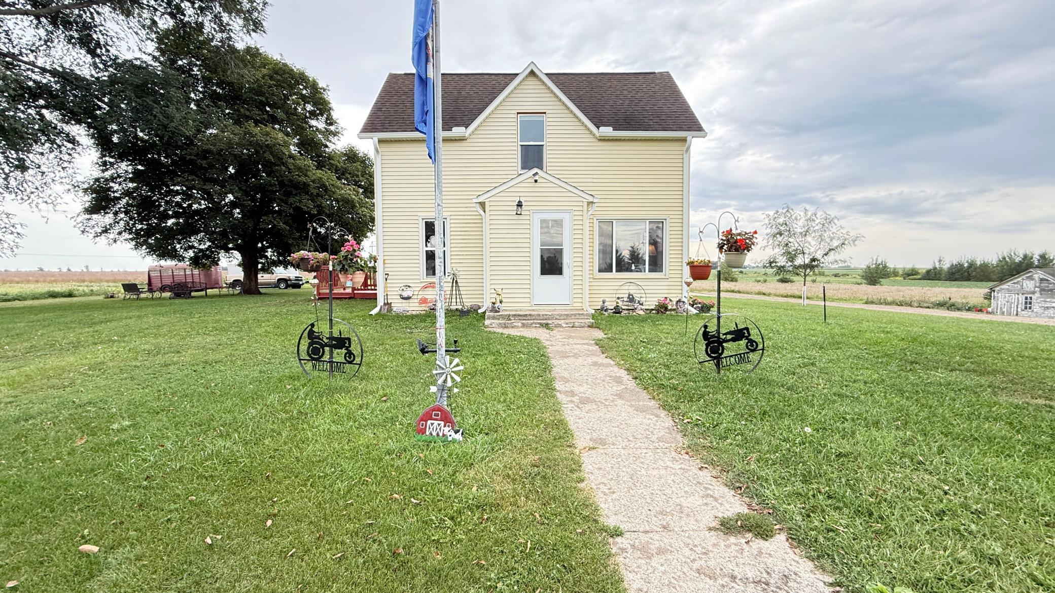 main property photo 44