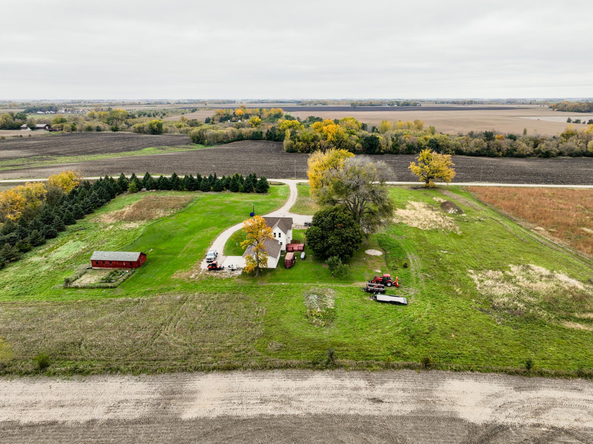 main property photo 59