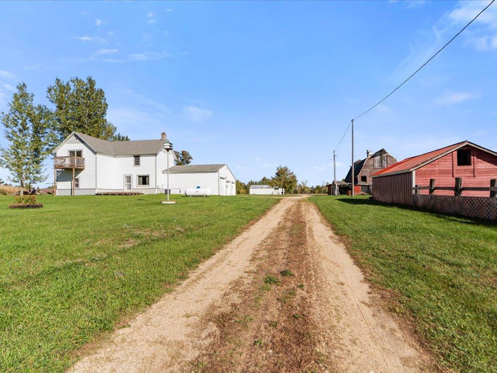 main property photo 27