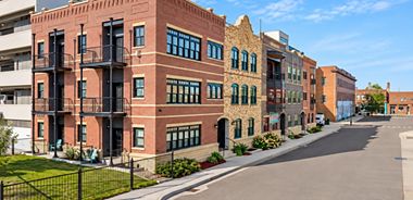 image of property with 3 Bed | 3 Bath | 2,264 Sqft