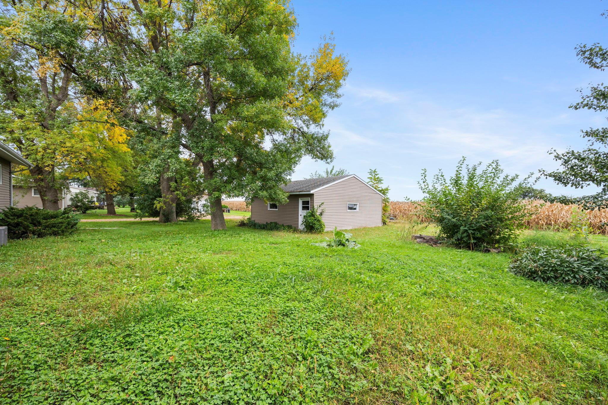 main property photo 37