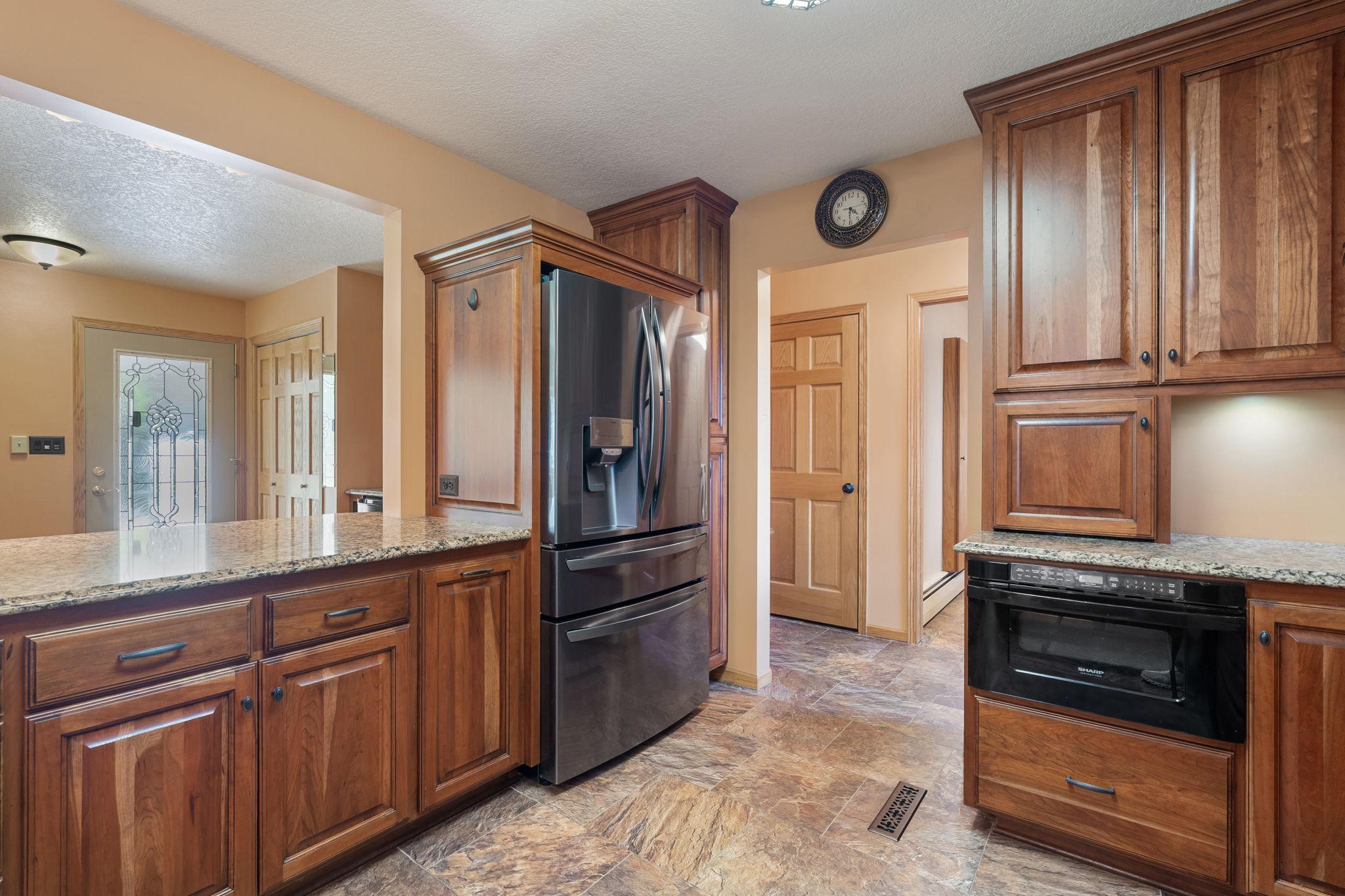 main property photo 15