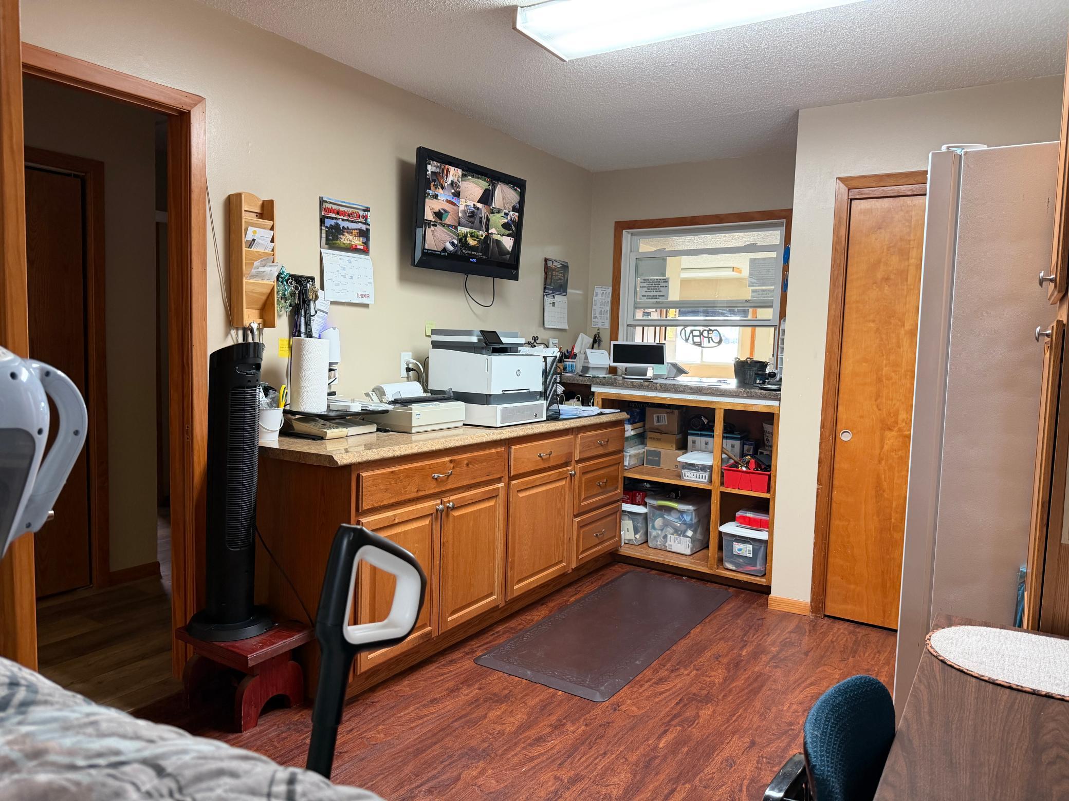 main property photo 14
