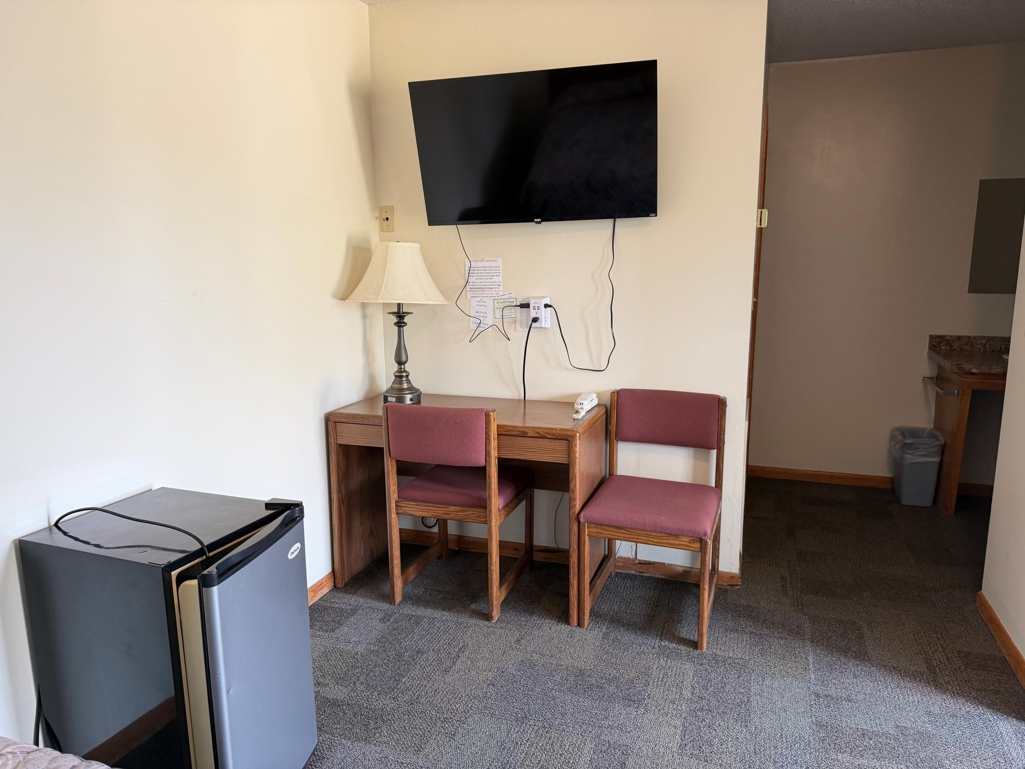 main property photo 8