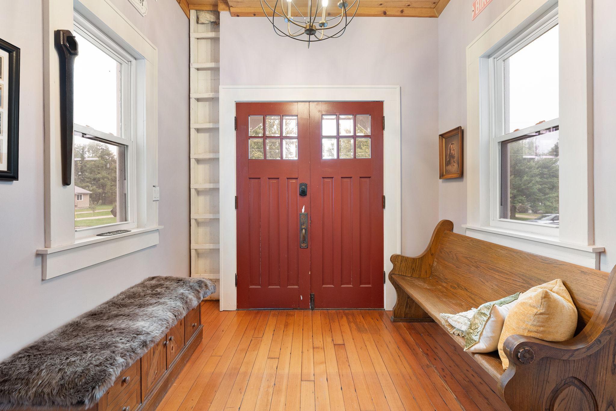 main property photo 5