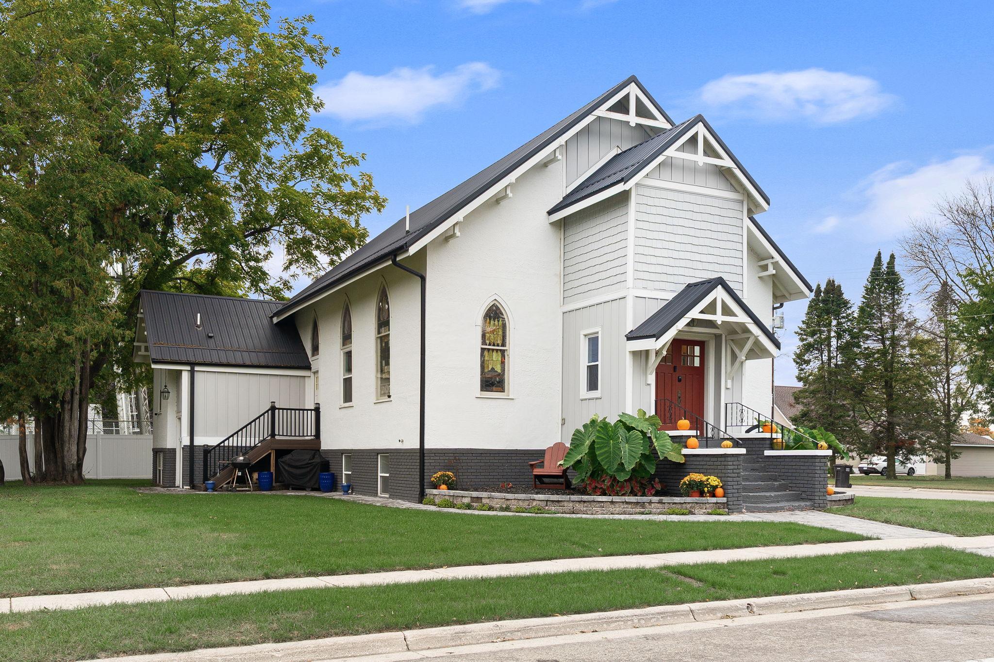main property photo 76