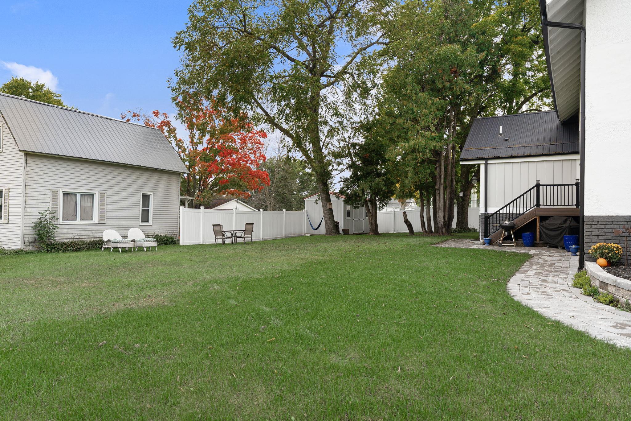 main property photo 78