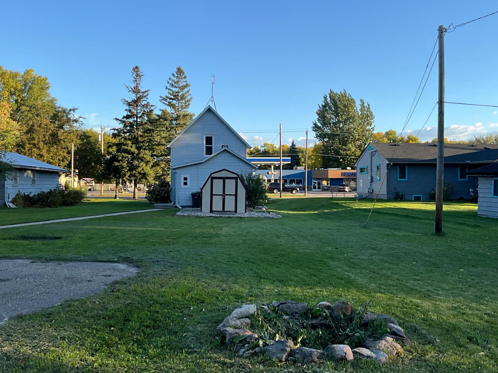 main property photo 15