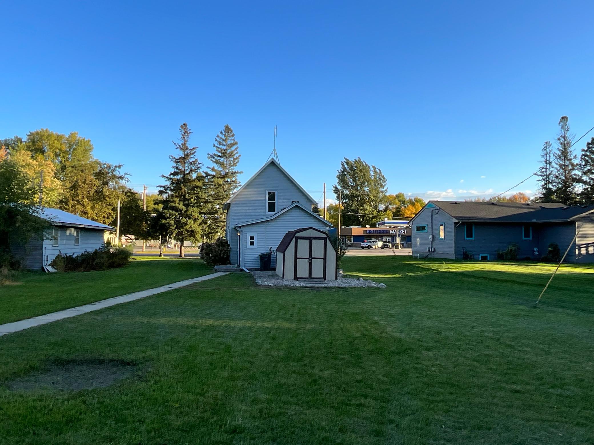 main property photo 16