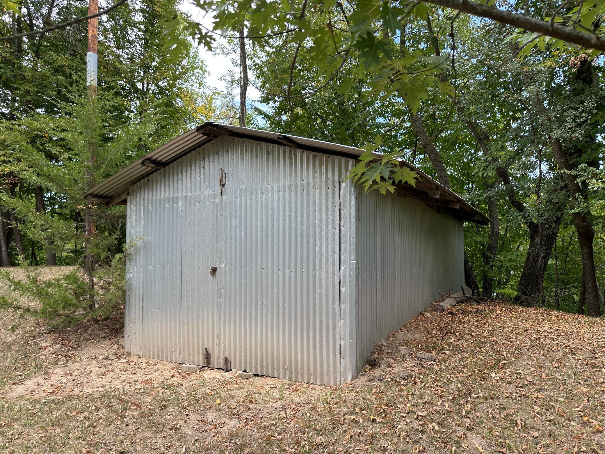 main property photo 10