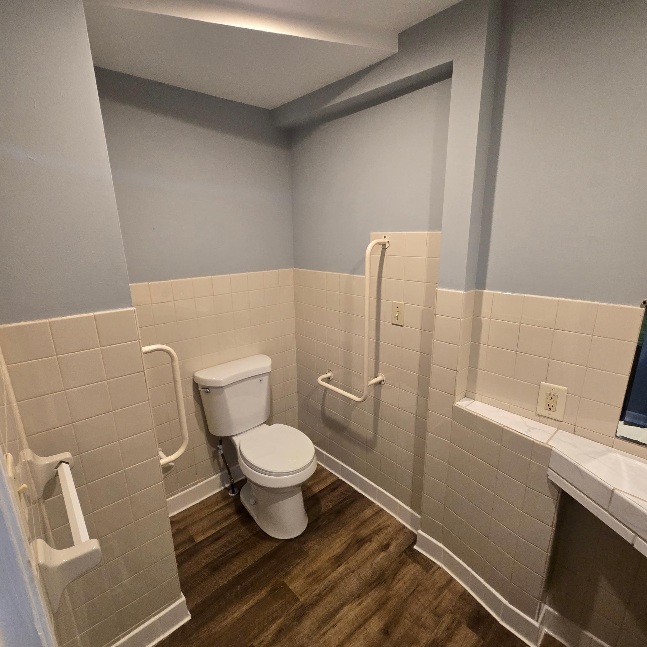 main property photo 6