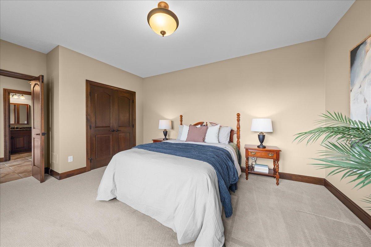 main property photo 77
