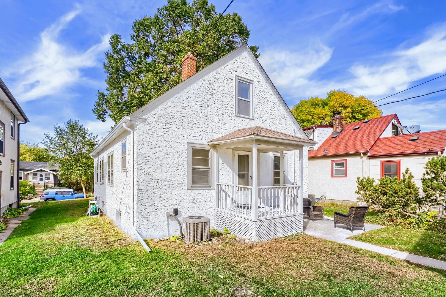 main property photo 24