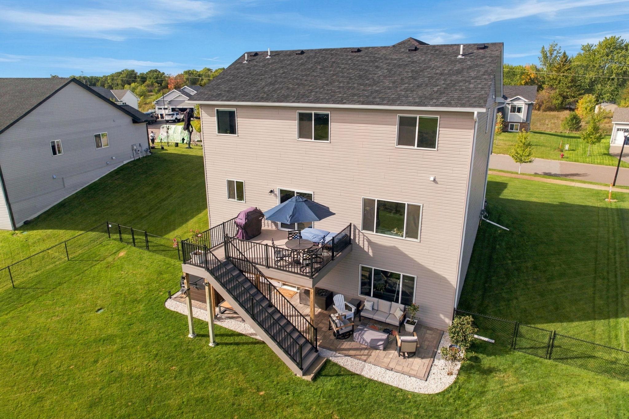main property photo 51