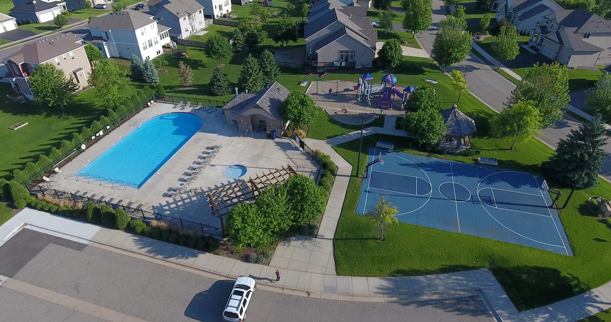 main property photo 23