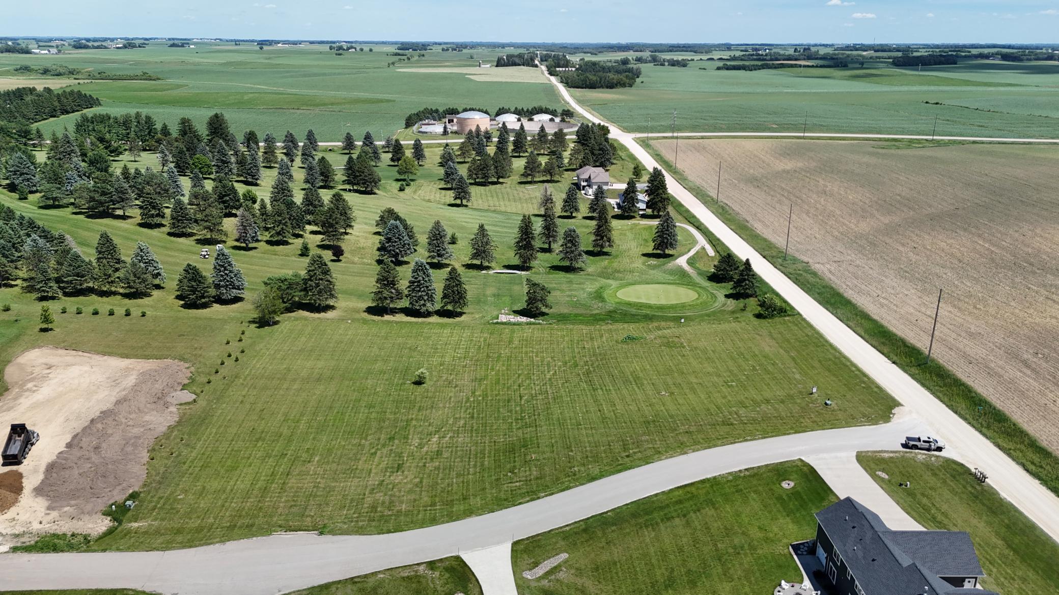main property photo 2