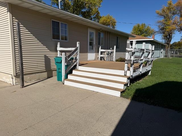 main property photo 40