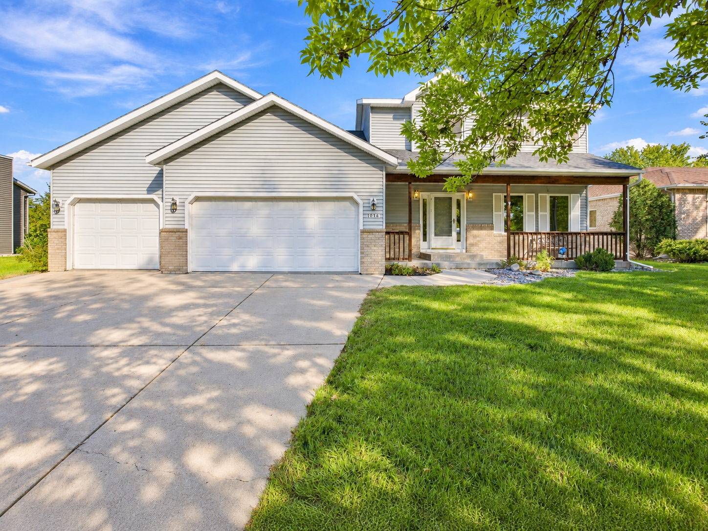 main property photo 35