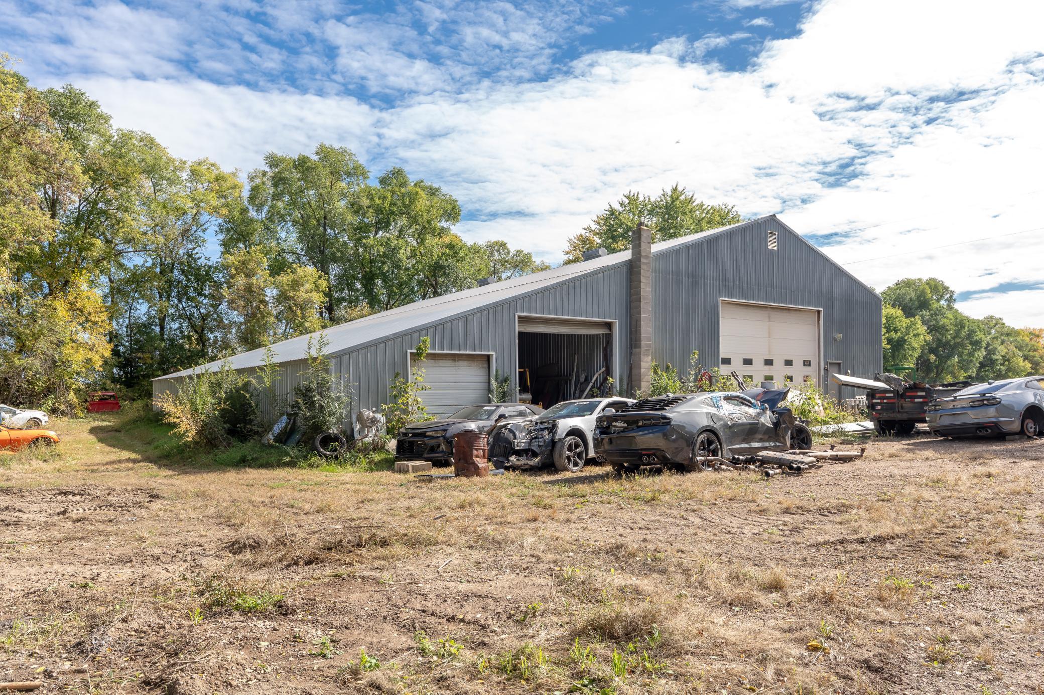 main property photo 33