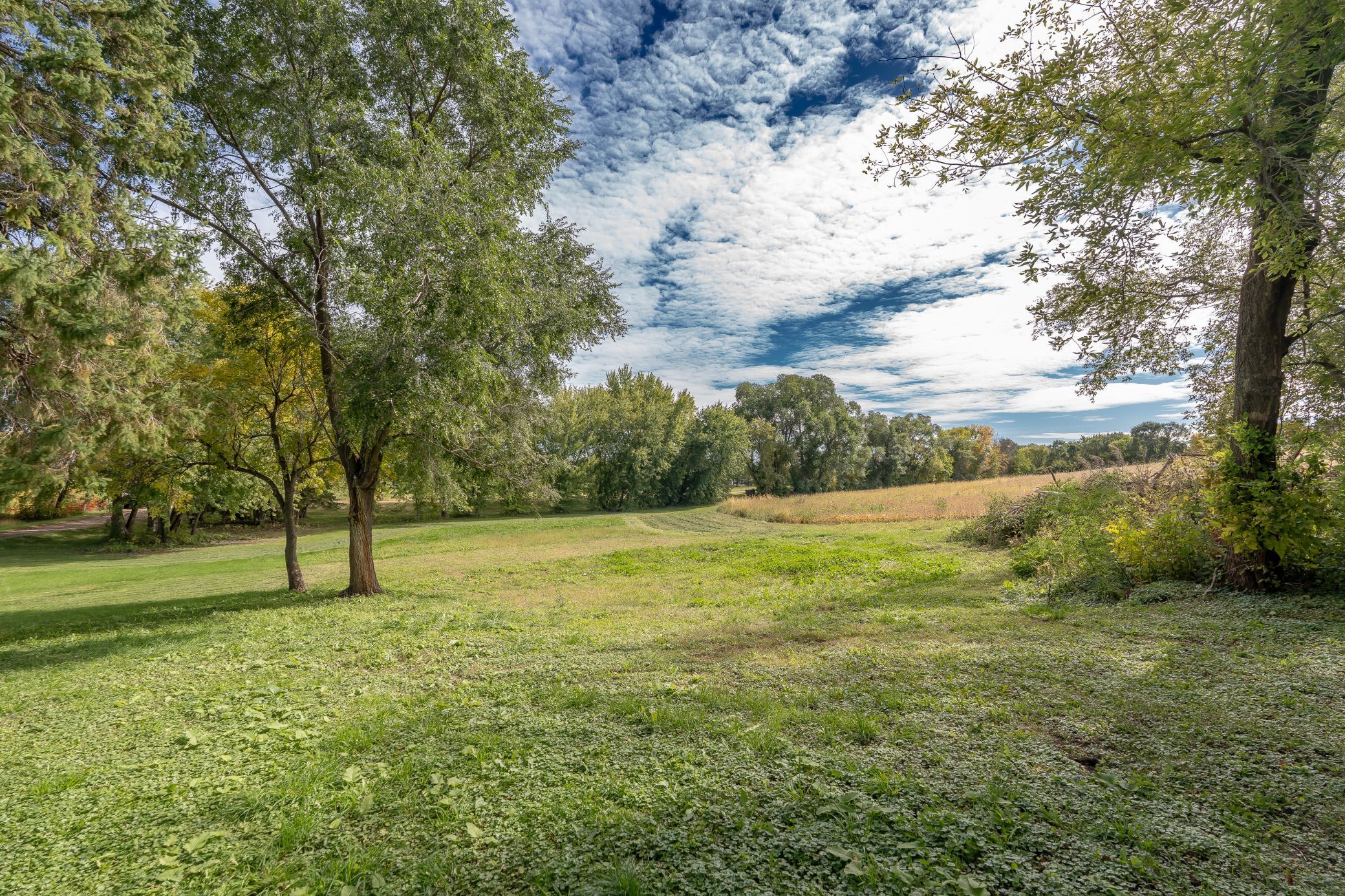 main property photo 40