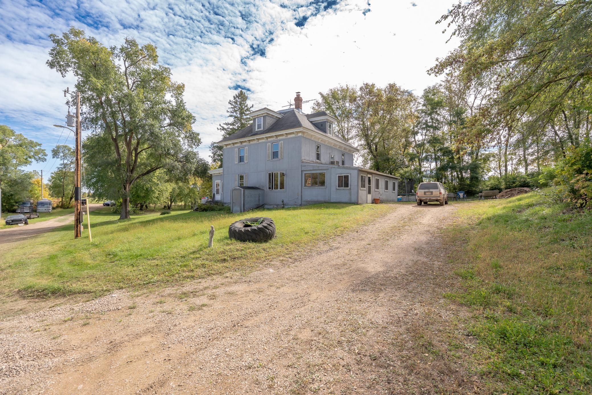 main property photo 43